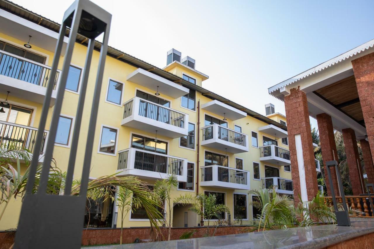 Hotel Max Lords Plaza Varca Exterior foto