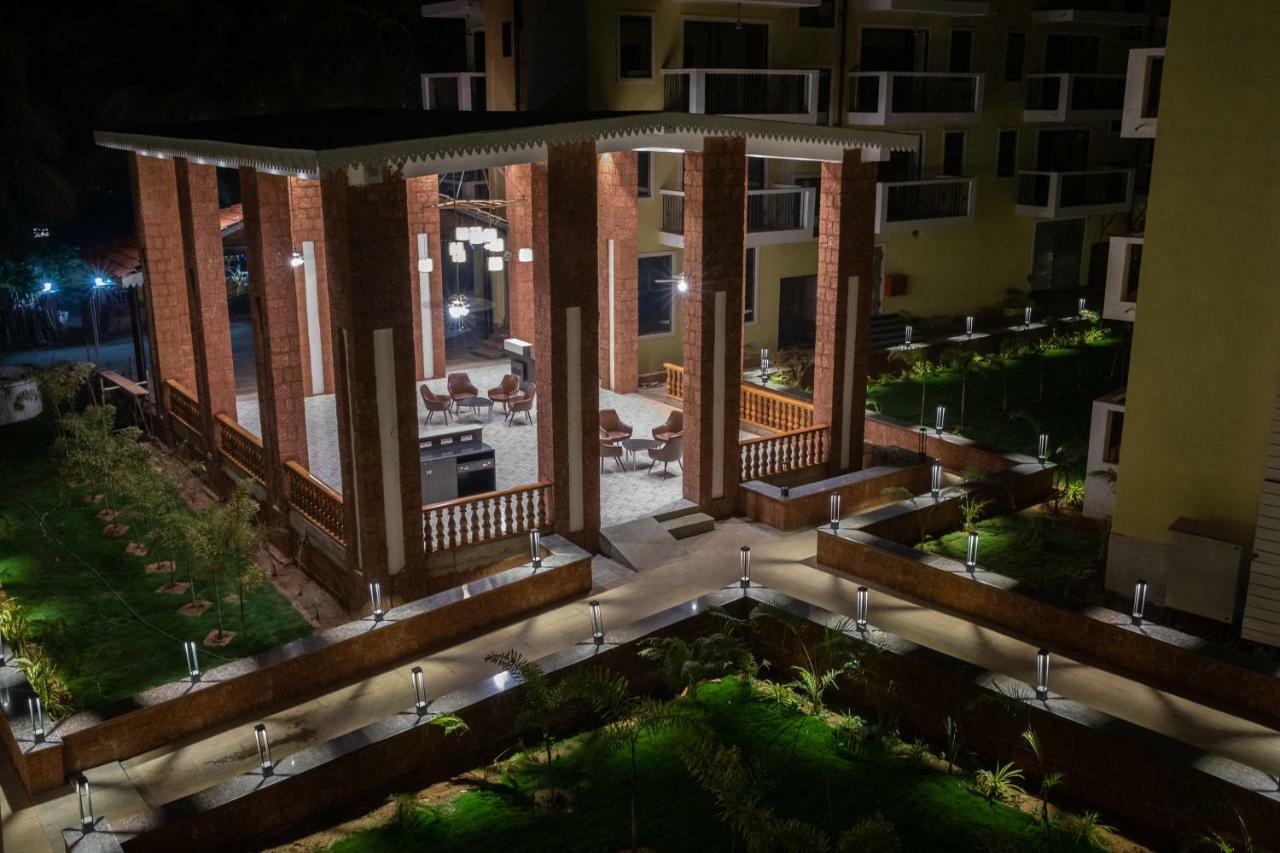 Hotel Max Lords Plaza Varca Exterior foto