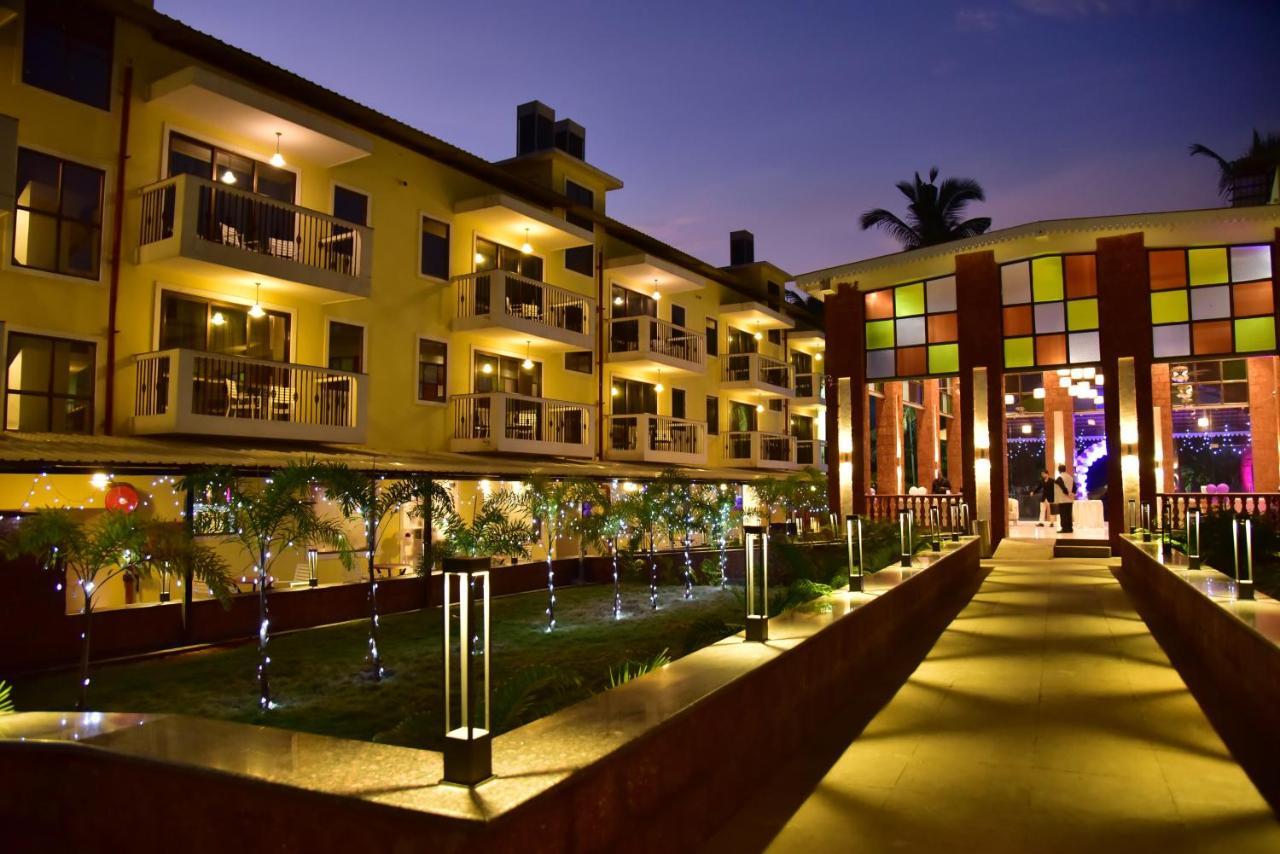 Hotel Max Lords Plaza Varca Exterior foto